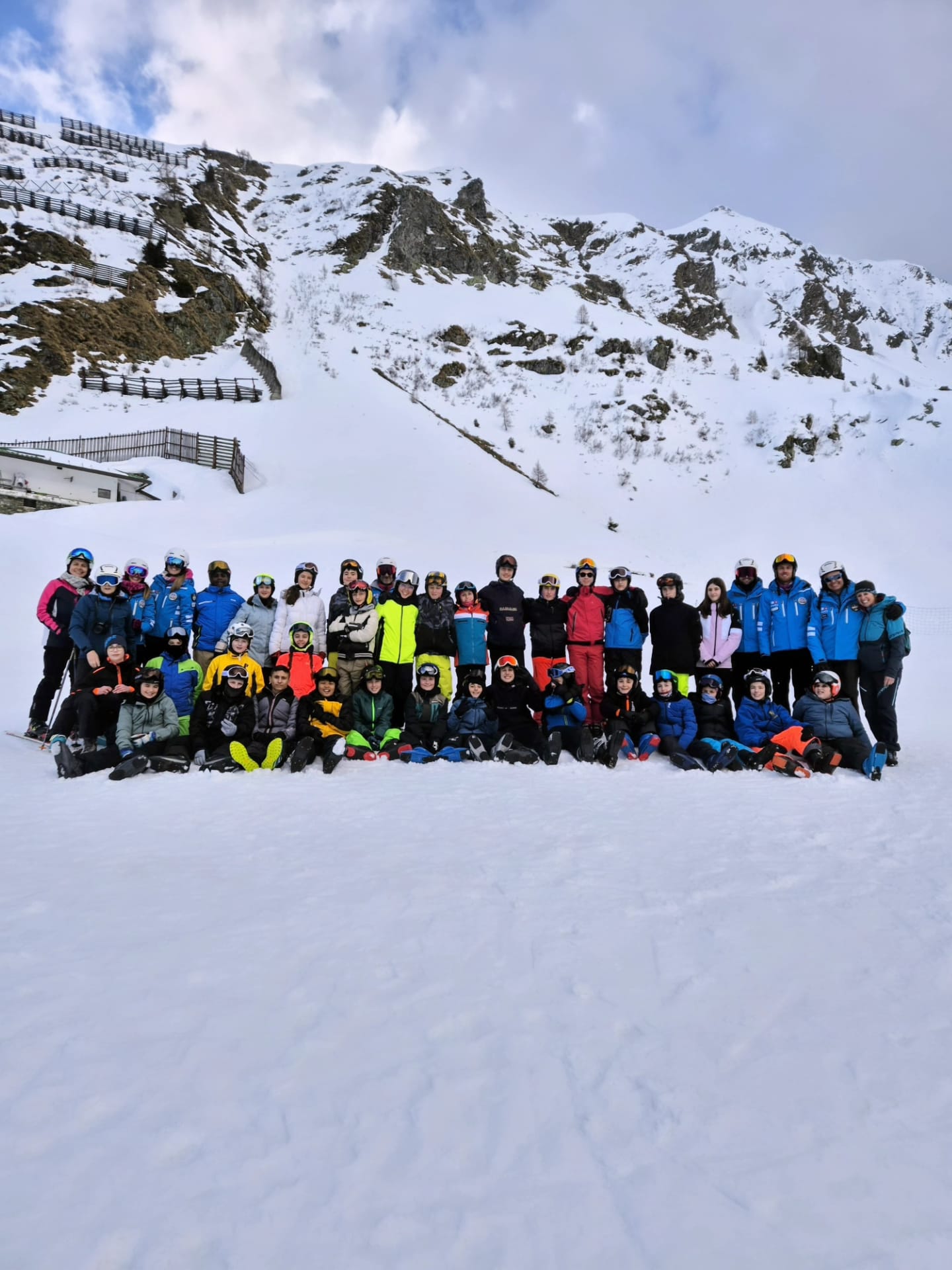 SS1 Damiani_a scuola sugli sci.jpg